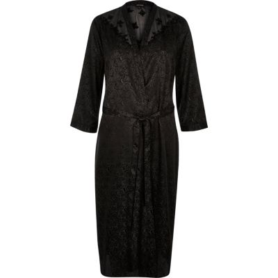 Black silky jacquard long robe